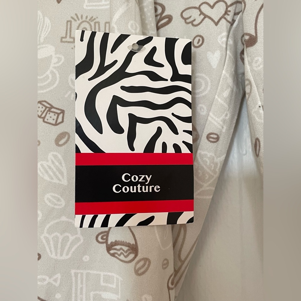 BNWT!Unbranded Sample,”Coffee Talk"😻☕️short sleeve,V neck capris,PJs,pale coffee - Picture 6 of 10